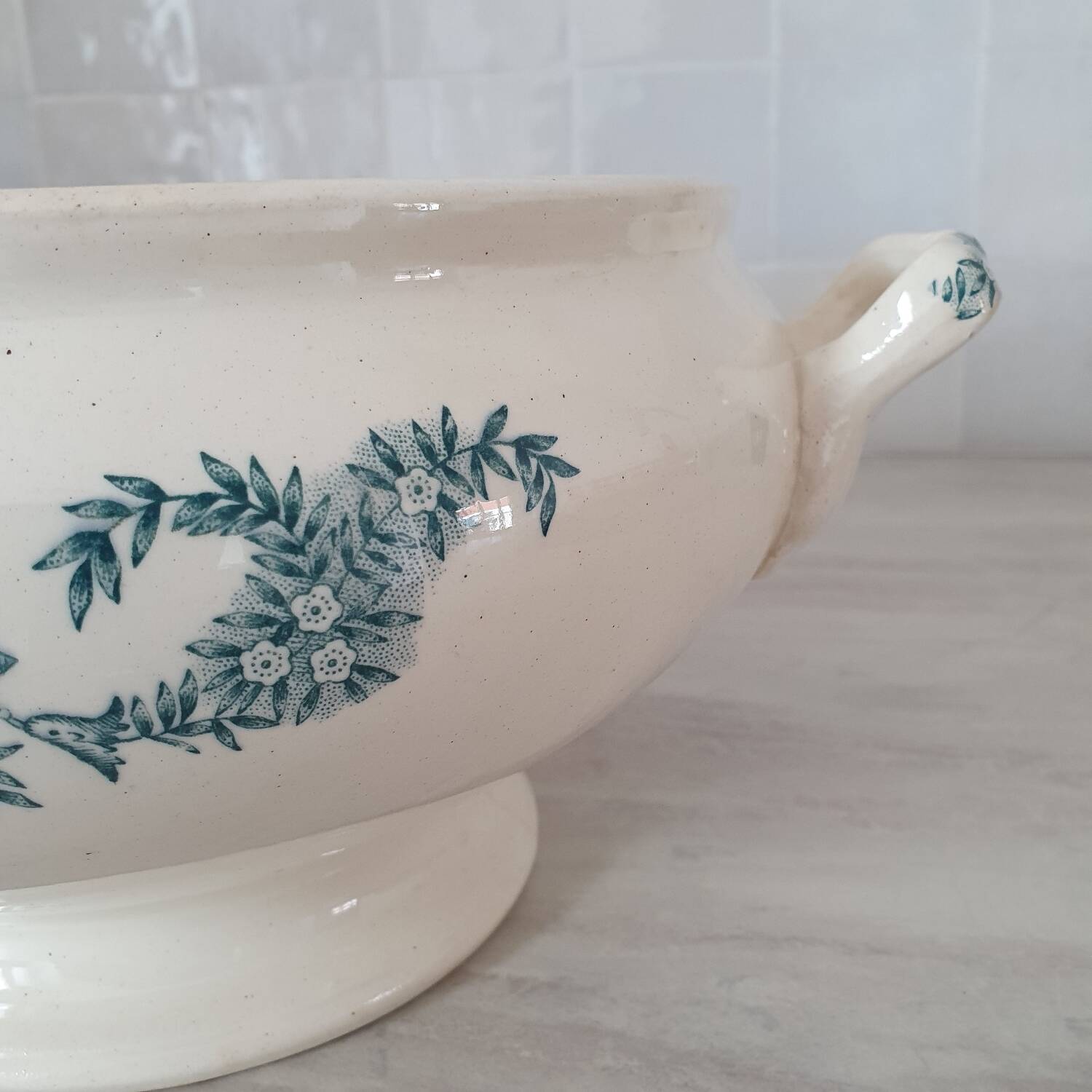 Longchamps Iron Earth Soup Tureen, Lutetia