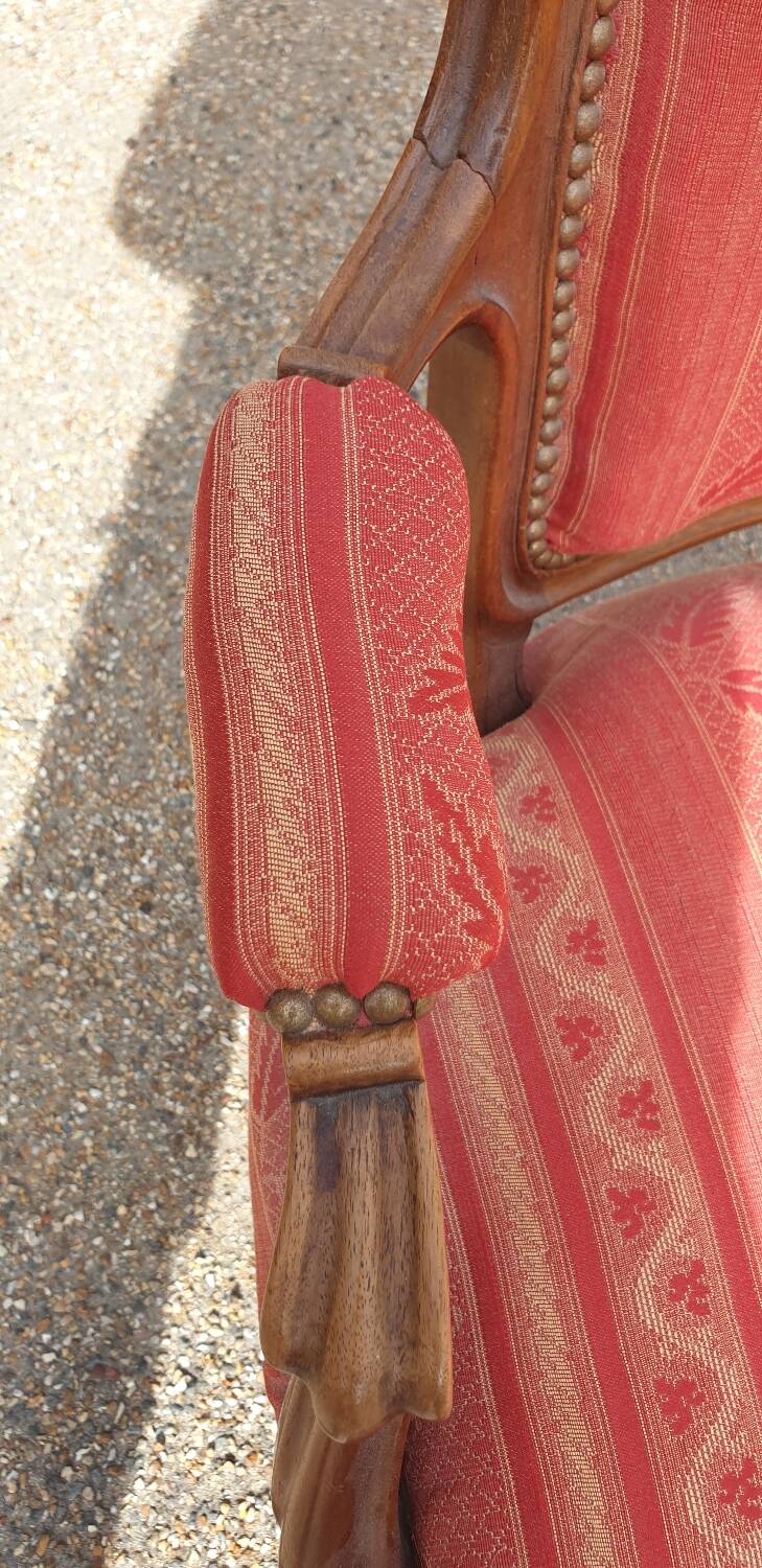 Pair of Louis XV style Cabriolet armchairs