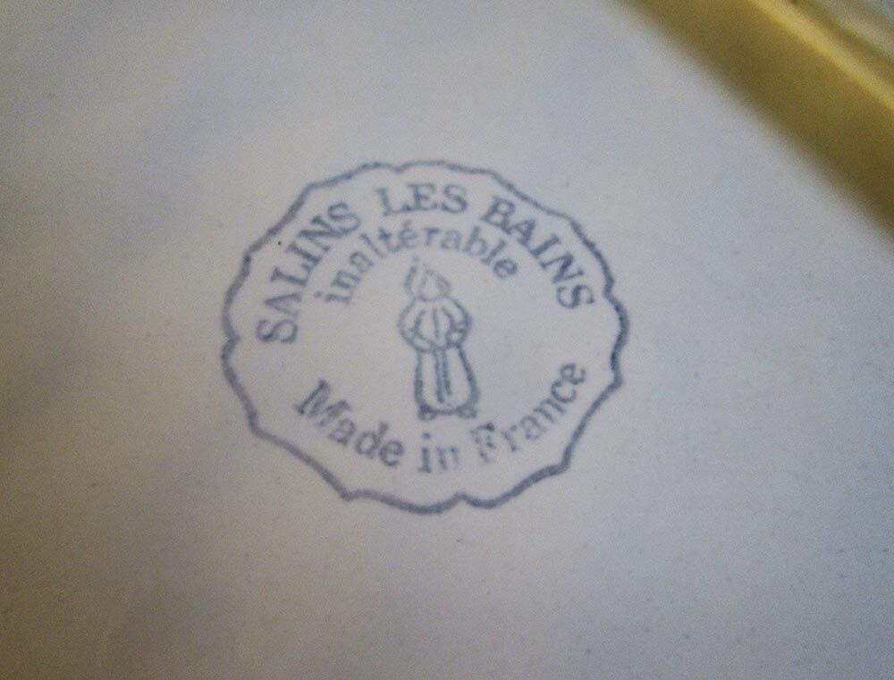 Plat à poisson en faïence de Salins