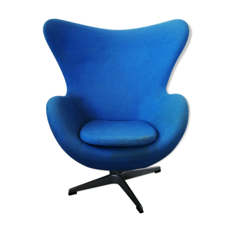 Scandinavian "egg" chair for children