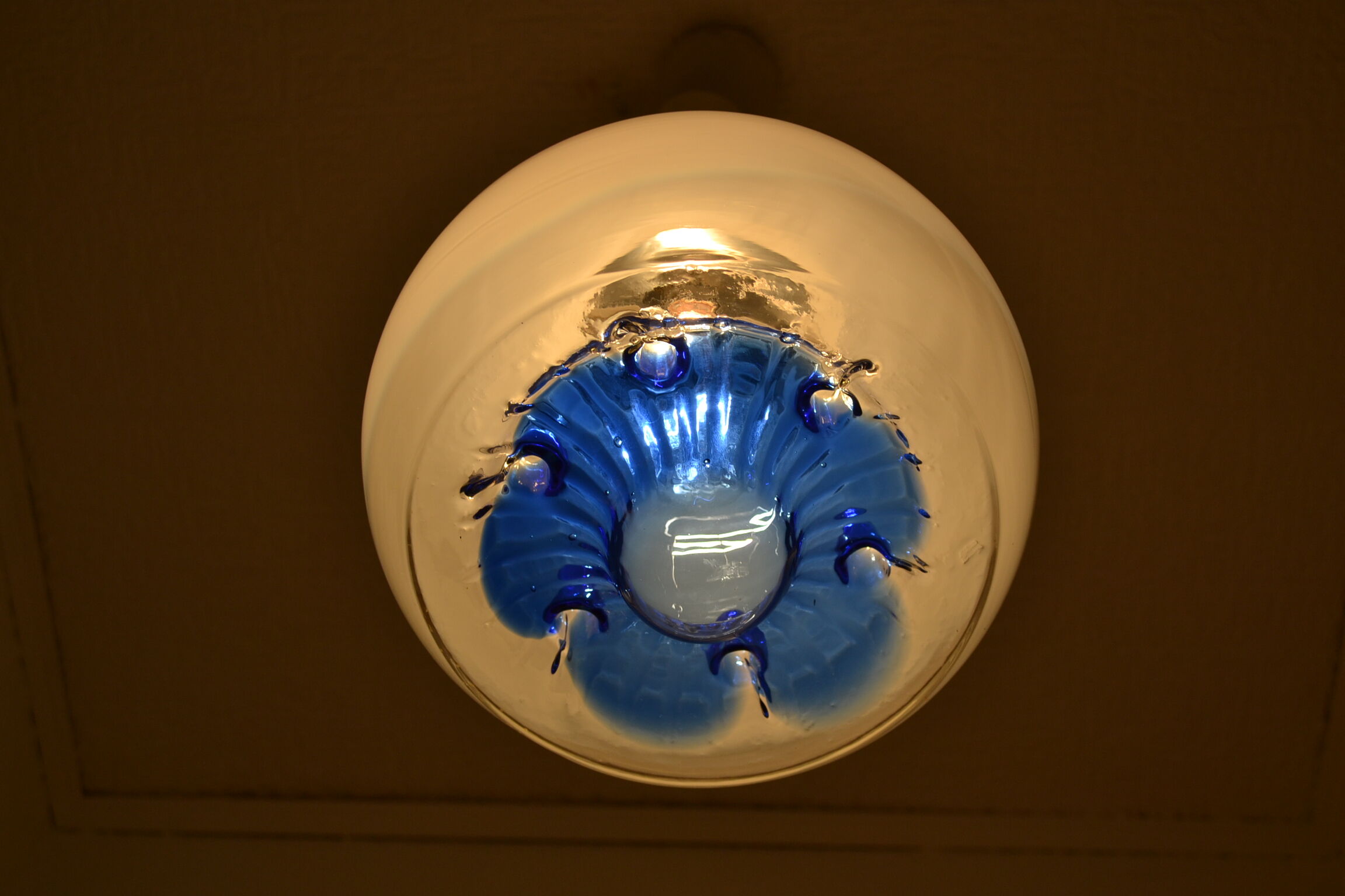 Blown glass globe hanging lamp 1970