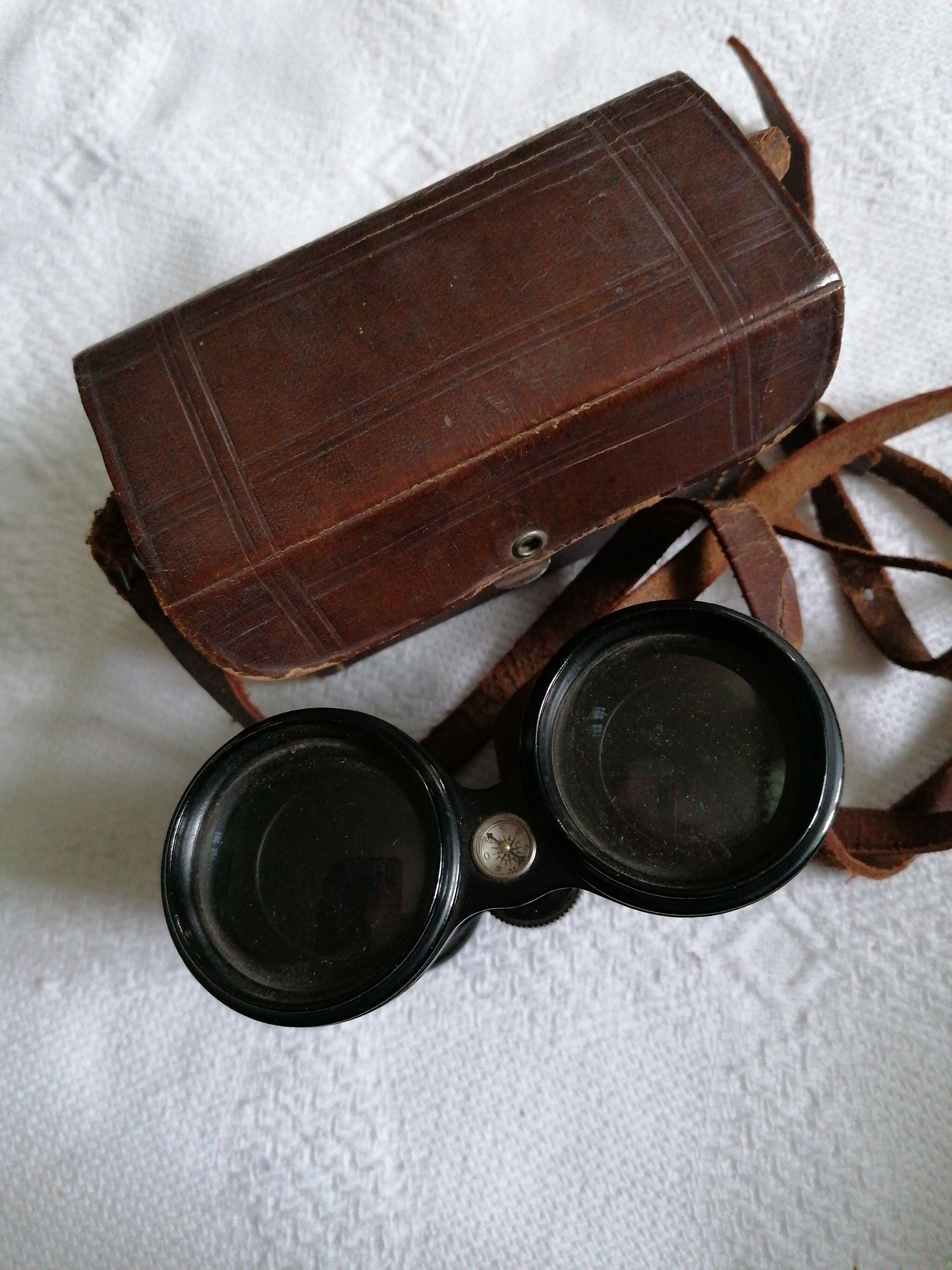Iris Paris theatre binoculars