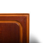 Armoire en teck danois et en bois de bouleau du milieu du siècle