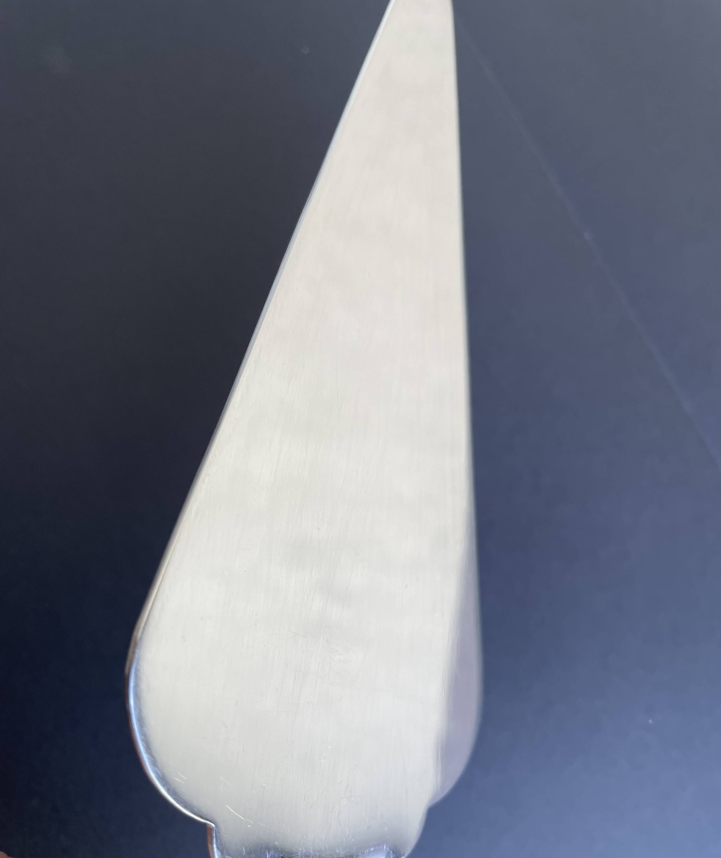 Modernist pie server with a hammered handle