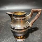 Teapot and milk jug set