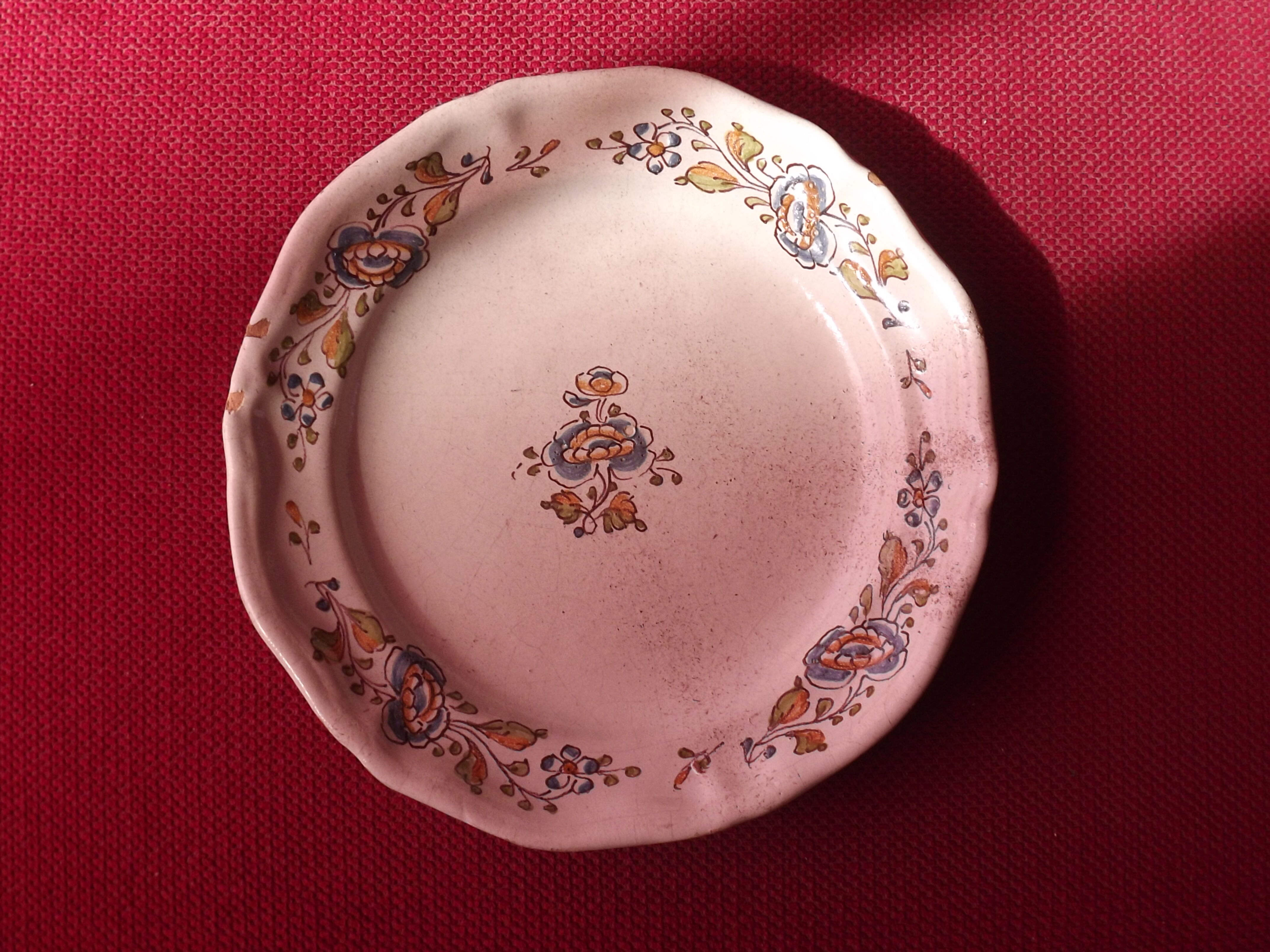 Southwest 18th earthenware plate