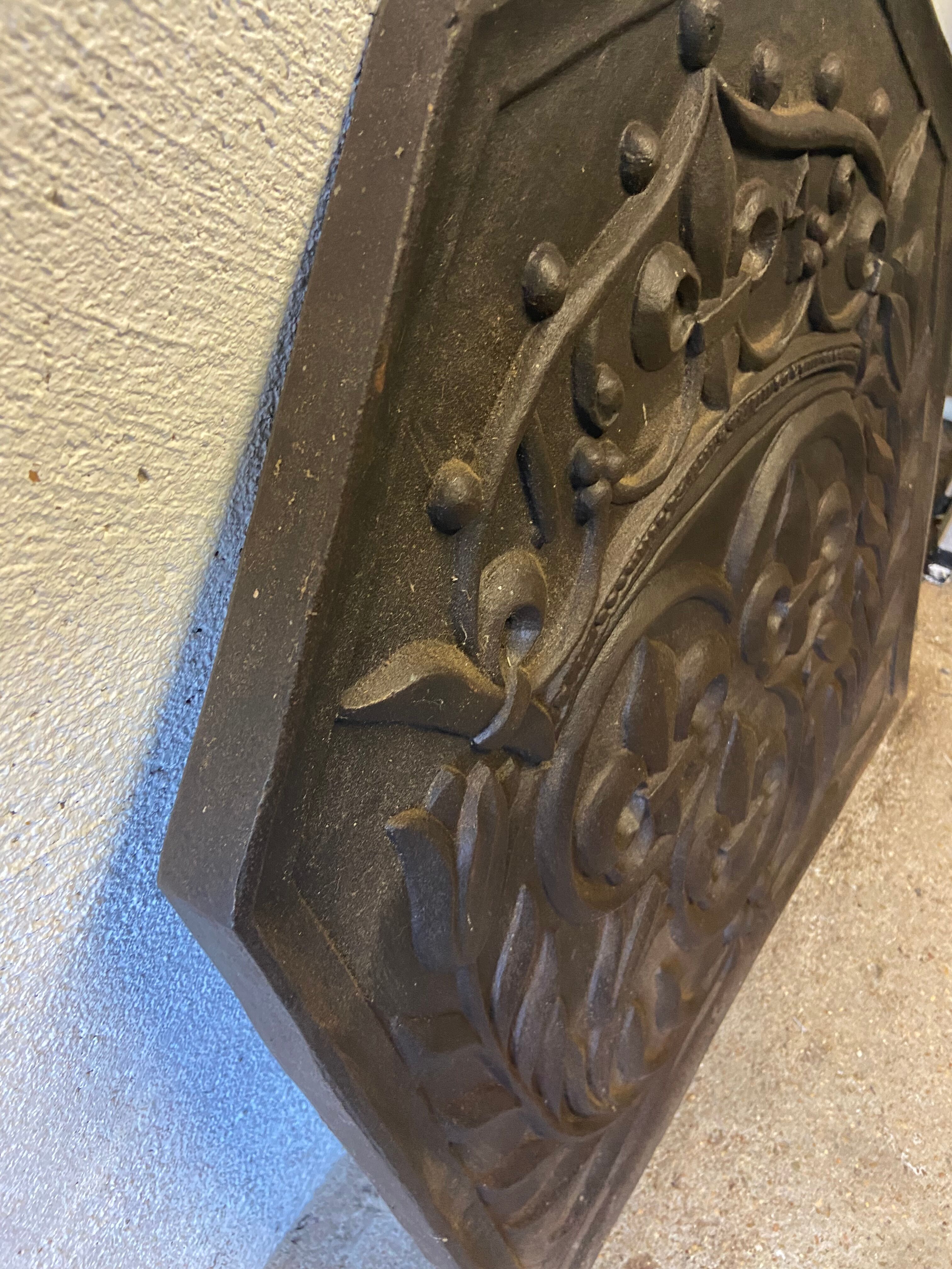 Fleur-de-lis fireplace plaque