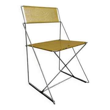 Chaise Nuova X-Line de Niels Jørgen Haugesen