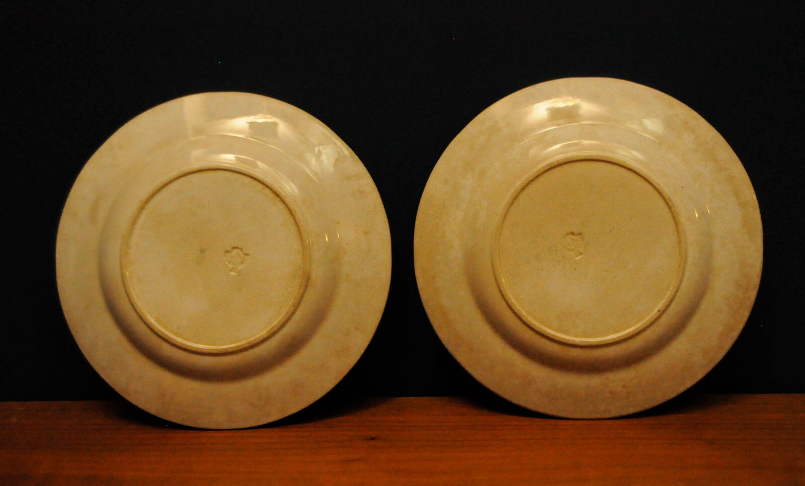 Plates Gustafsberg Porslin AB. Carrara series 1880