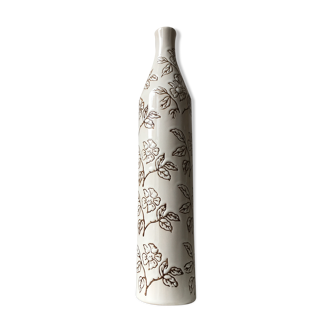 Vase en faïence fleuri