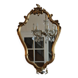 Miroir de rocaille sous cadre doré