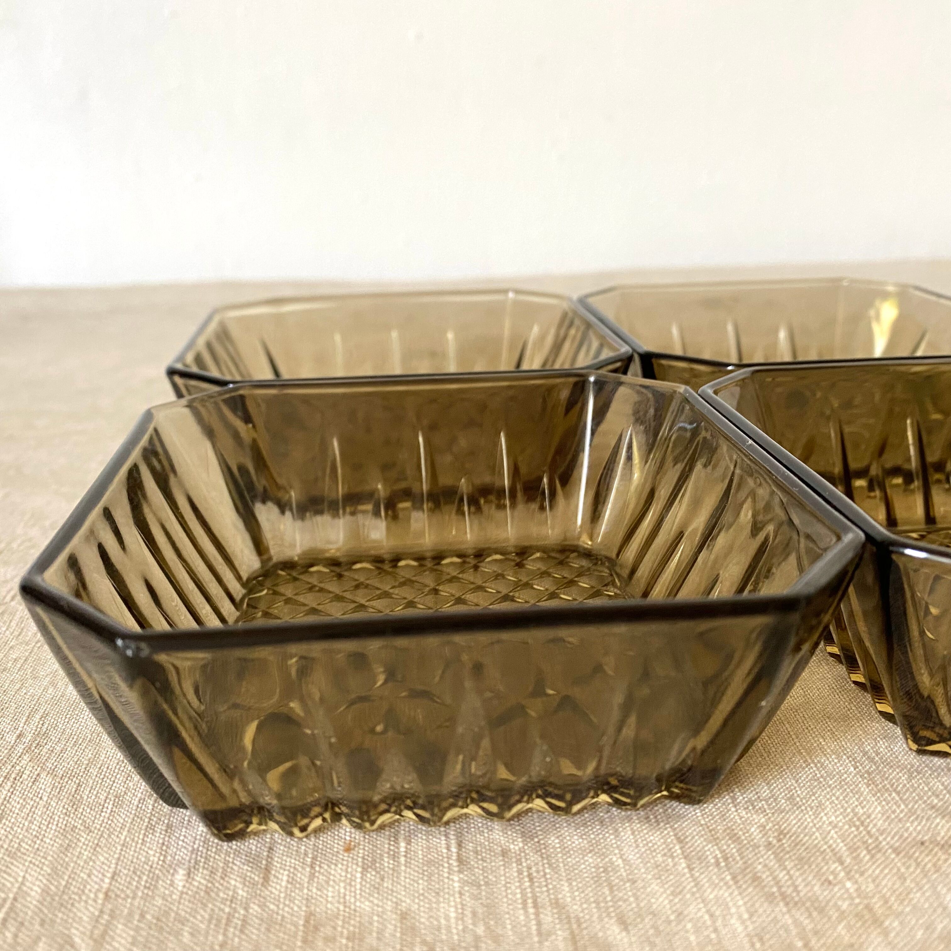 Smoked glass raviers 70s