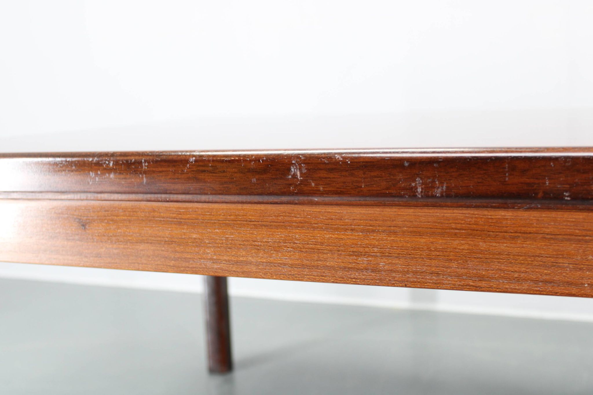 Table basse en bois, Danemark 1960