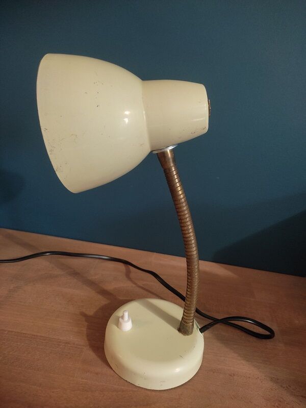 Bedside lamp desk metal brass patinated cream dp 0222f058