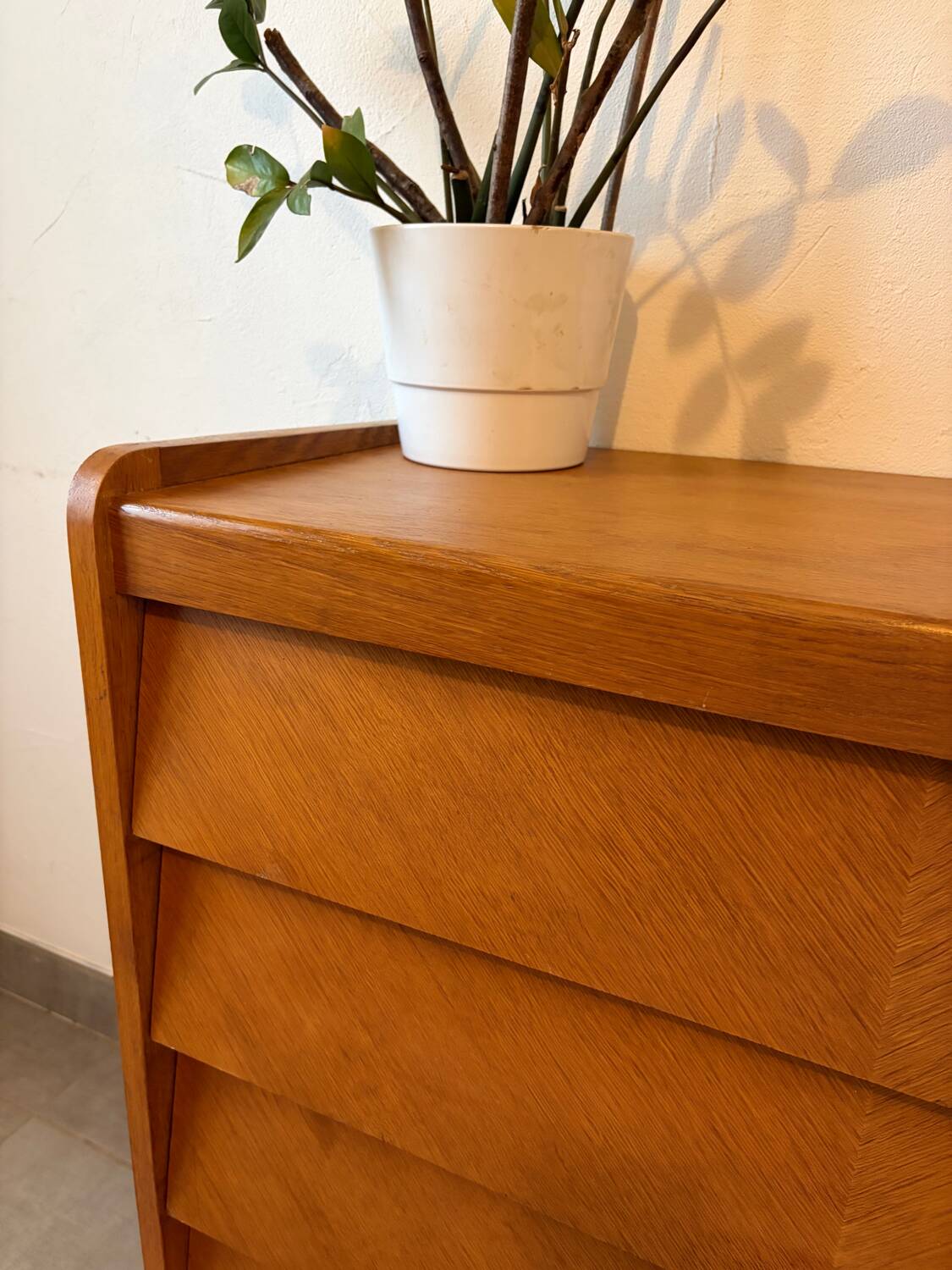 Très belle commode vintage scandinave