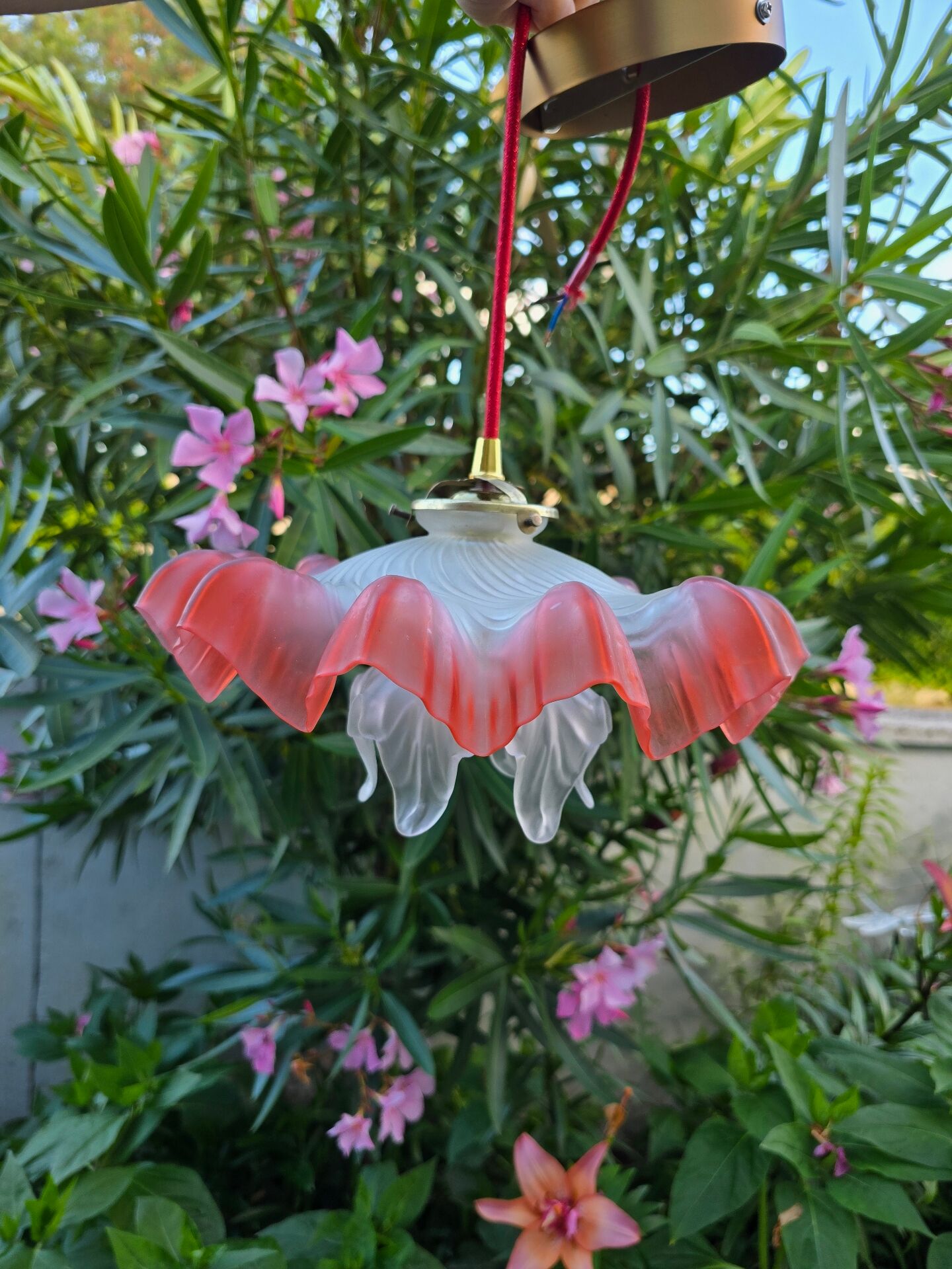 "Oriental Tulips" light suspension - blown glass in pink-orange