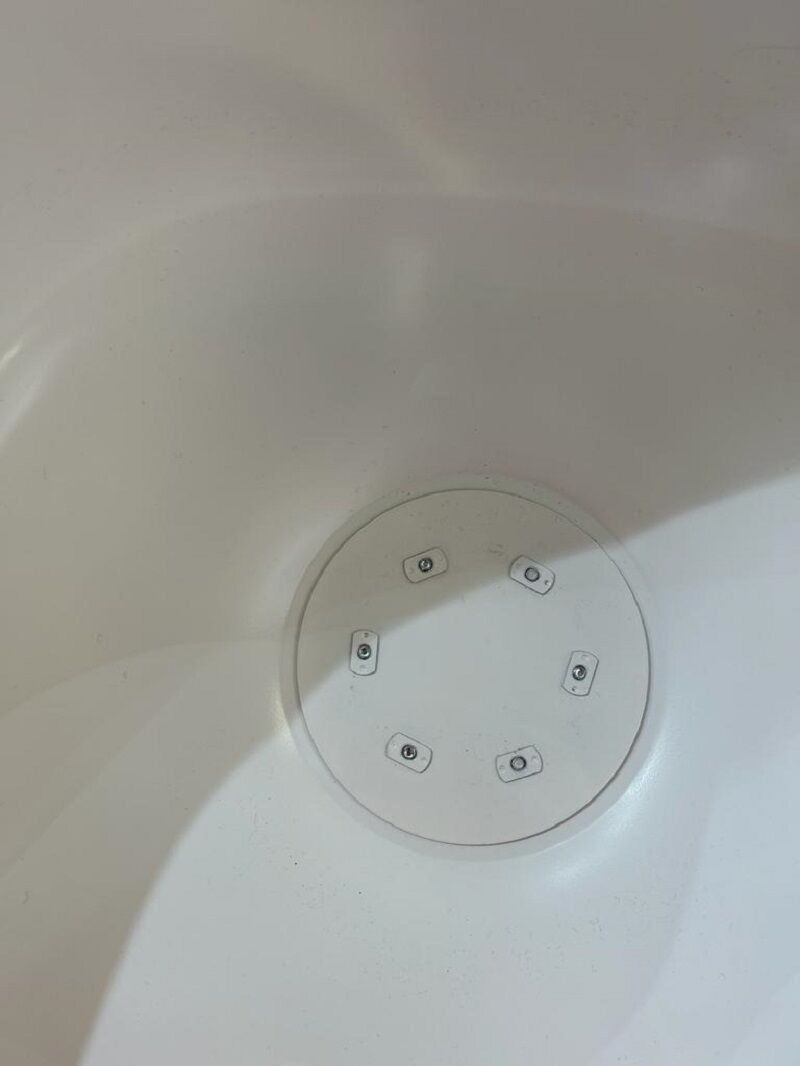 Swivel armchair model "Tulip" created in 1956, Knoll & Eero Saarinen