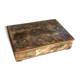 Box in brass and mother-of-pearl