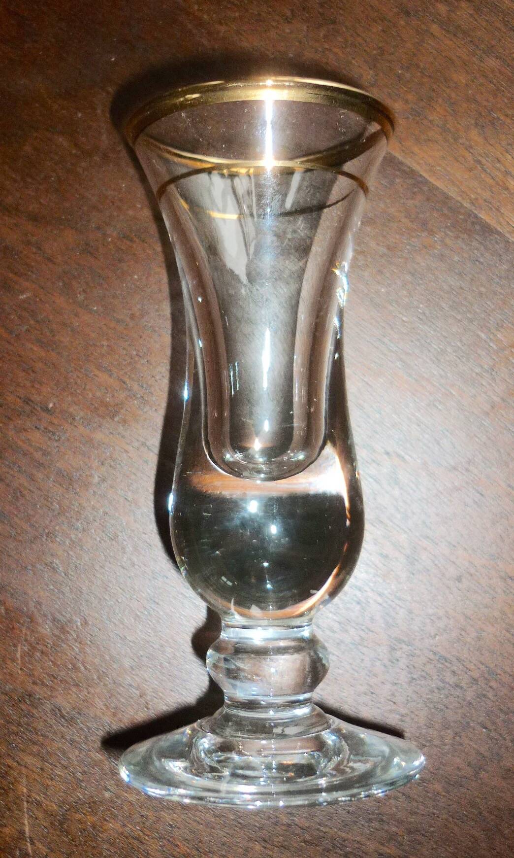 4 bistro stemmed glasses