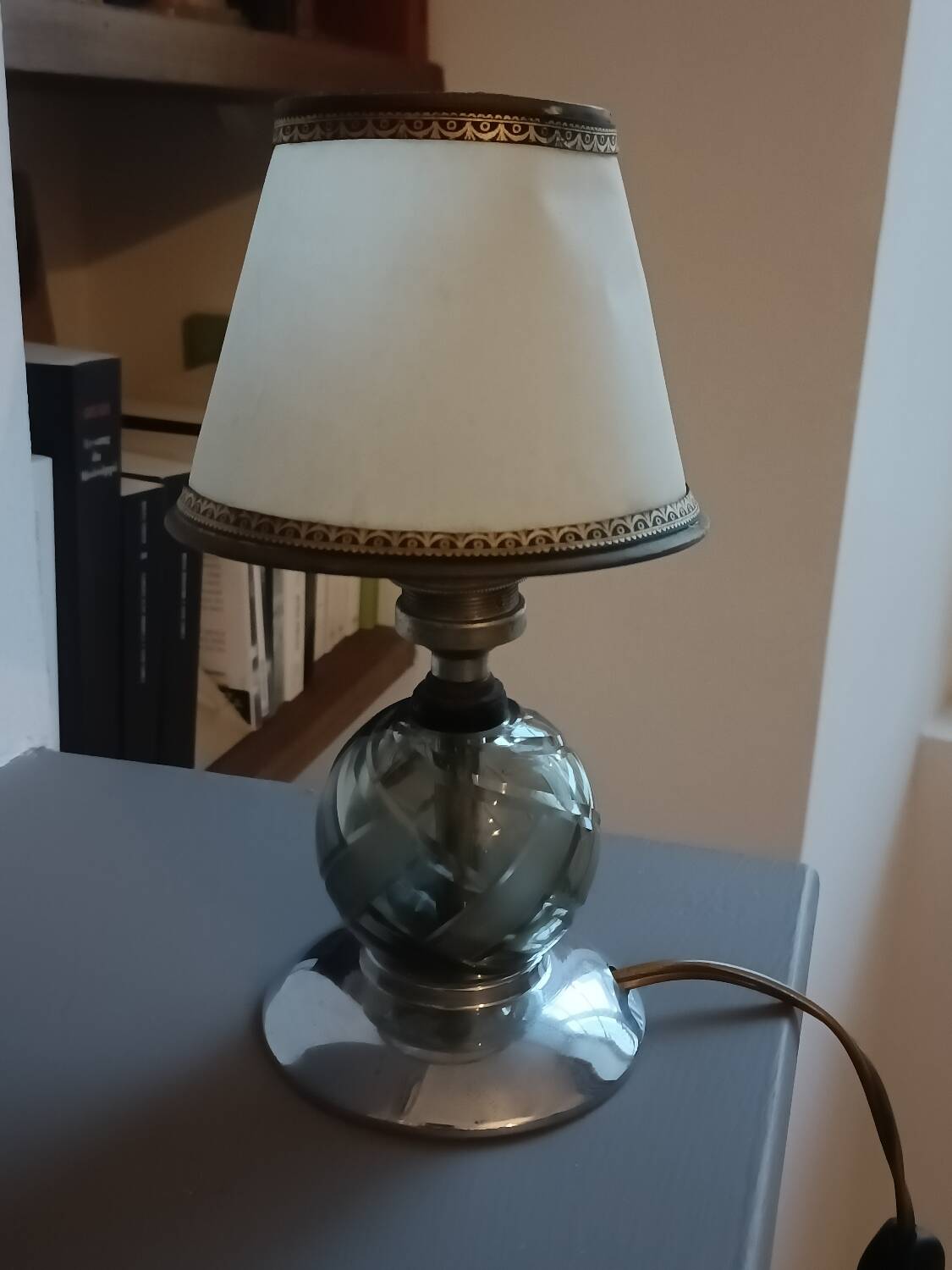 Petite lampe en cristal, art déco