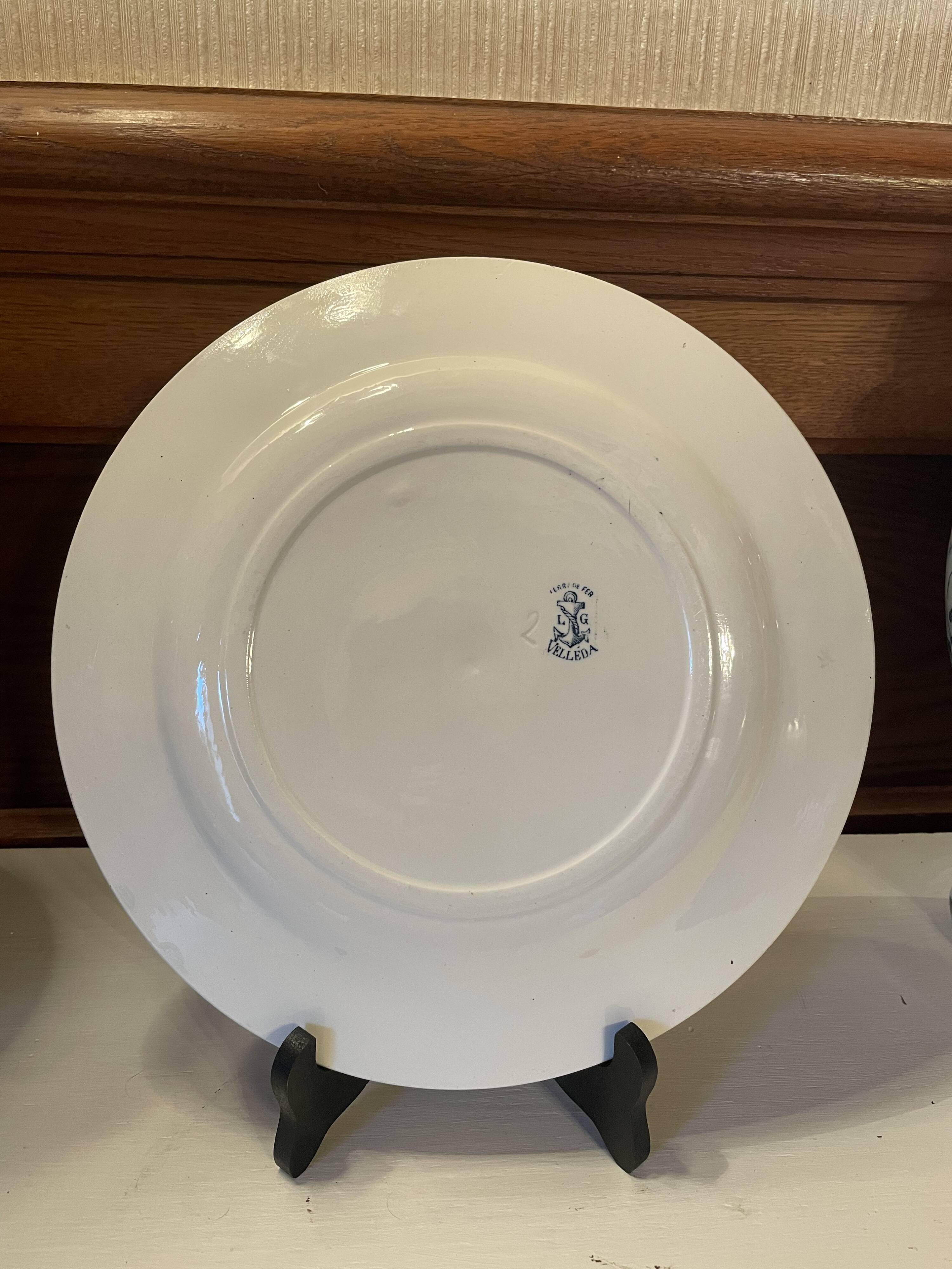 Flat Iron Earth "Velleda"