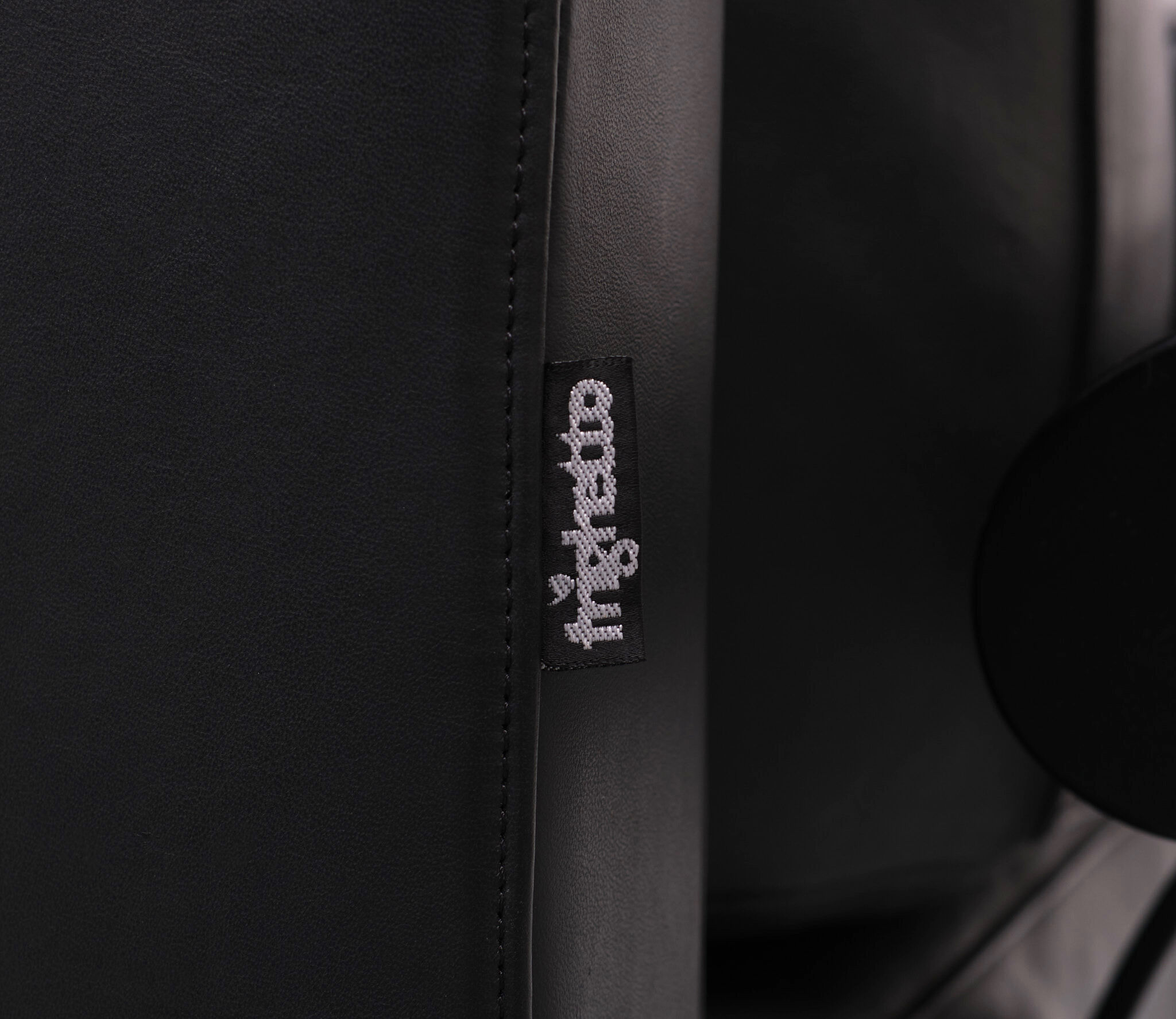 Pier Luigi Frighetto by Black Tie, Sofa Italy