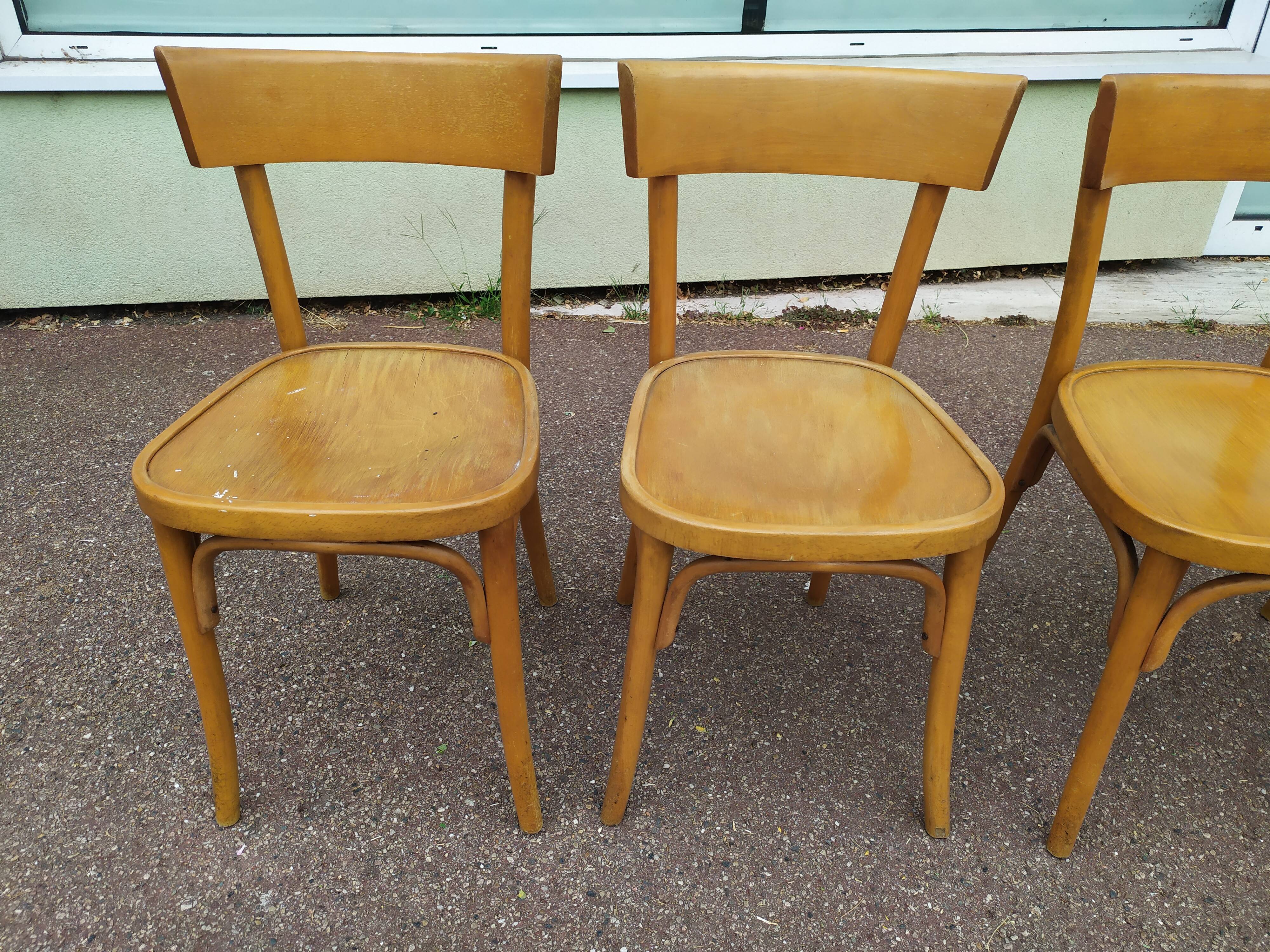 Lot de 4 chaises de bistrot en bois