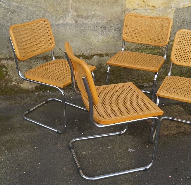 Chairs by Marcel Breuer cesca B32