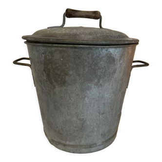 Old zinc sterilizer