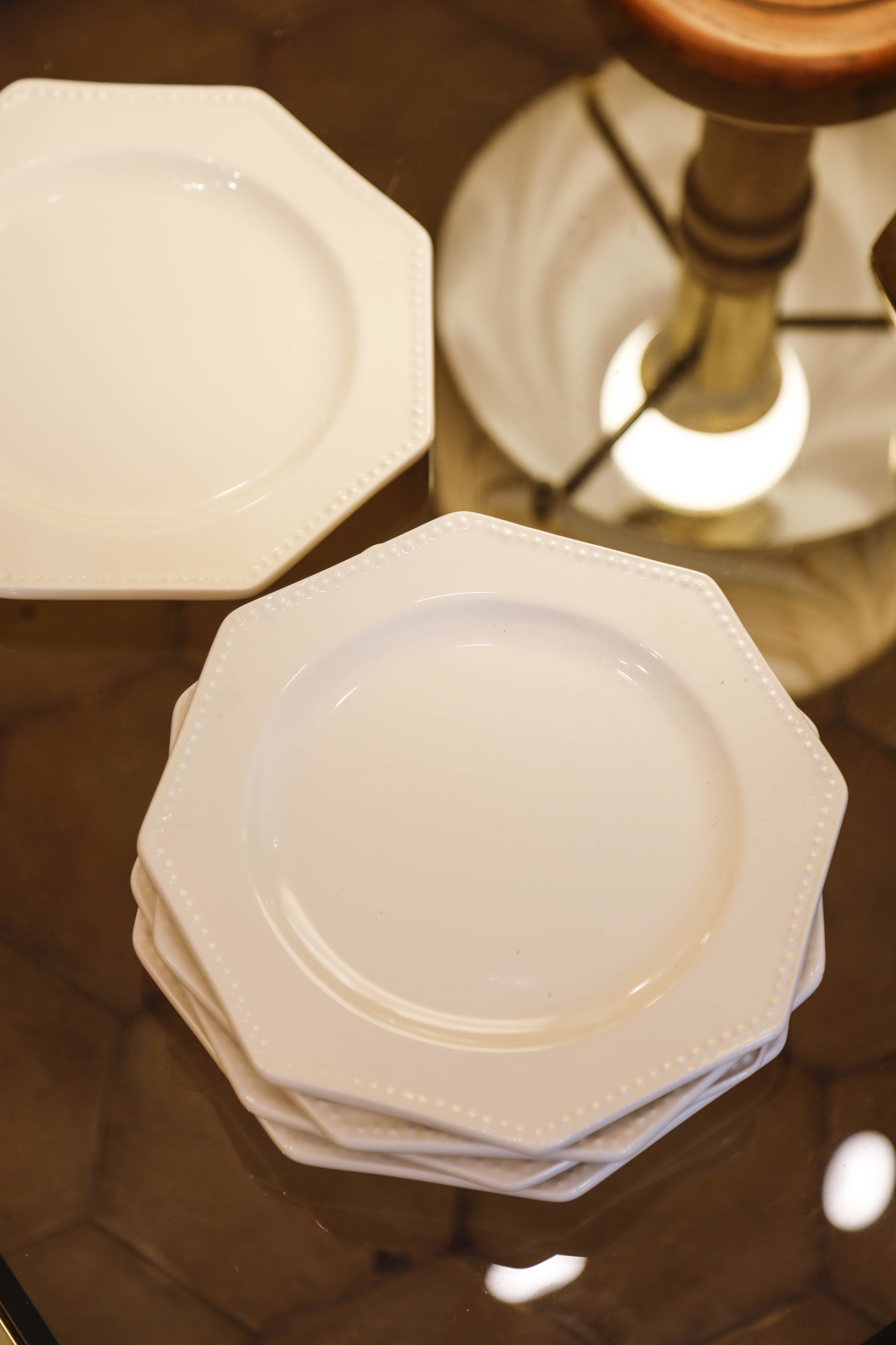 Lot 5 plates dessert enamelled octagonal