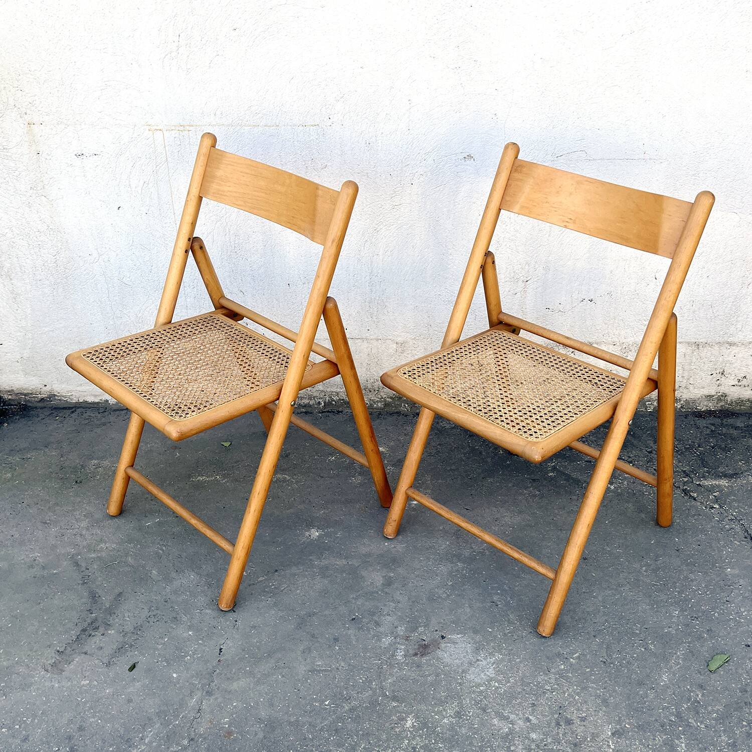 Paire de chaises pliante assise cannage