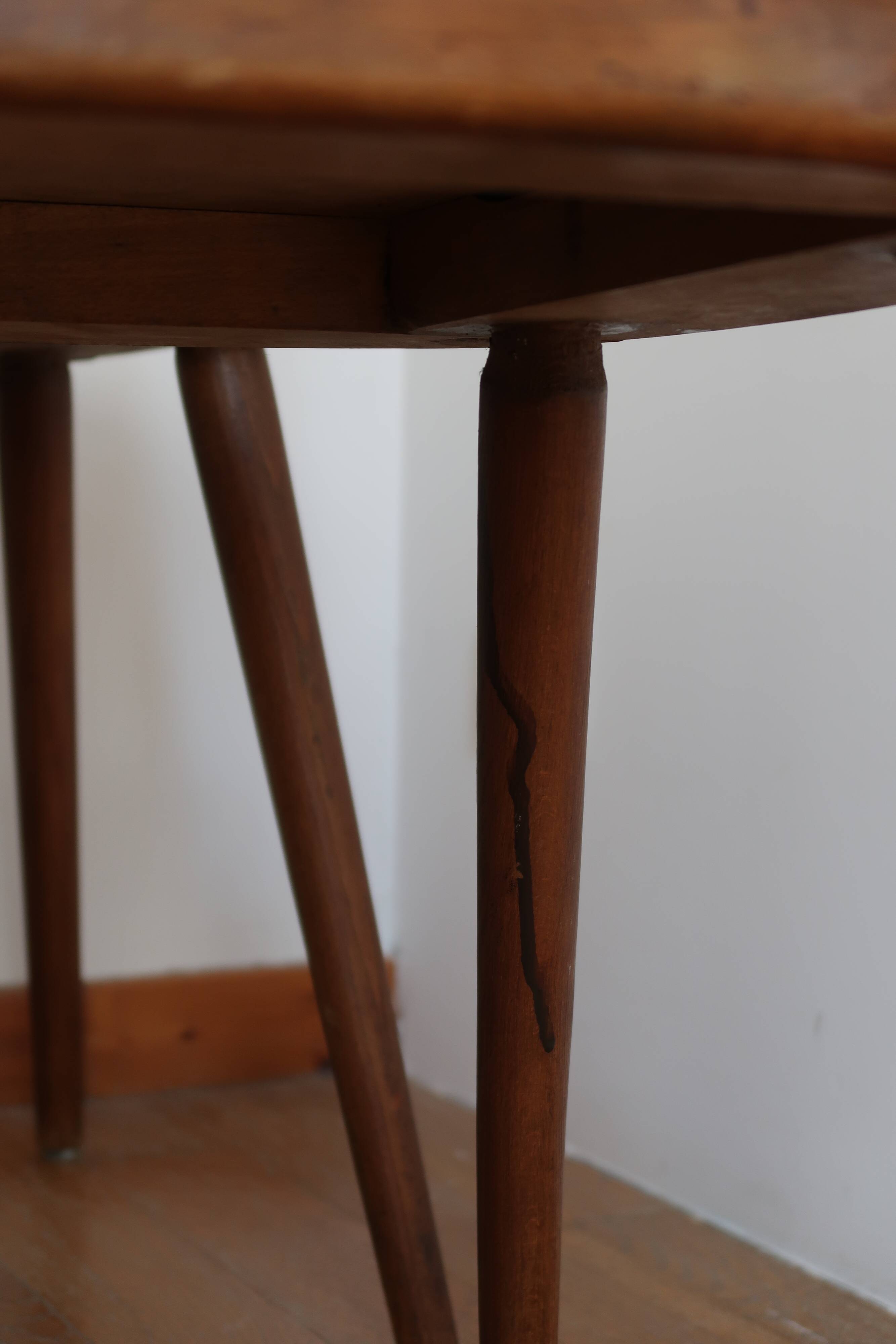 6 Scandinavian bistro chairs