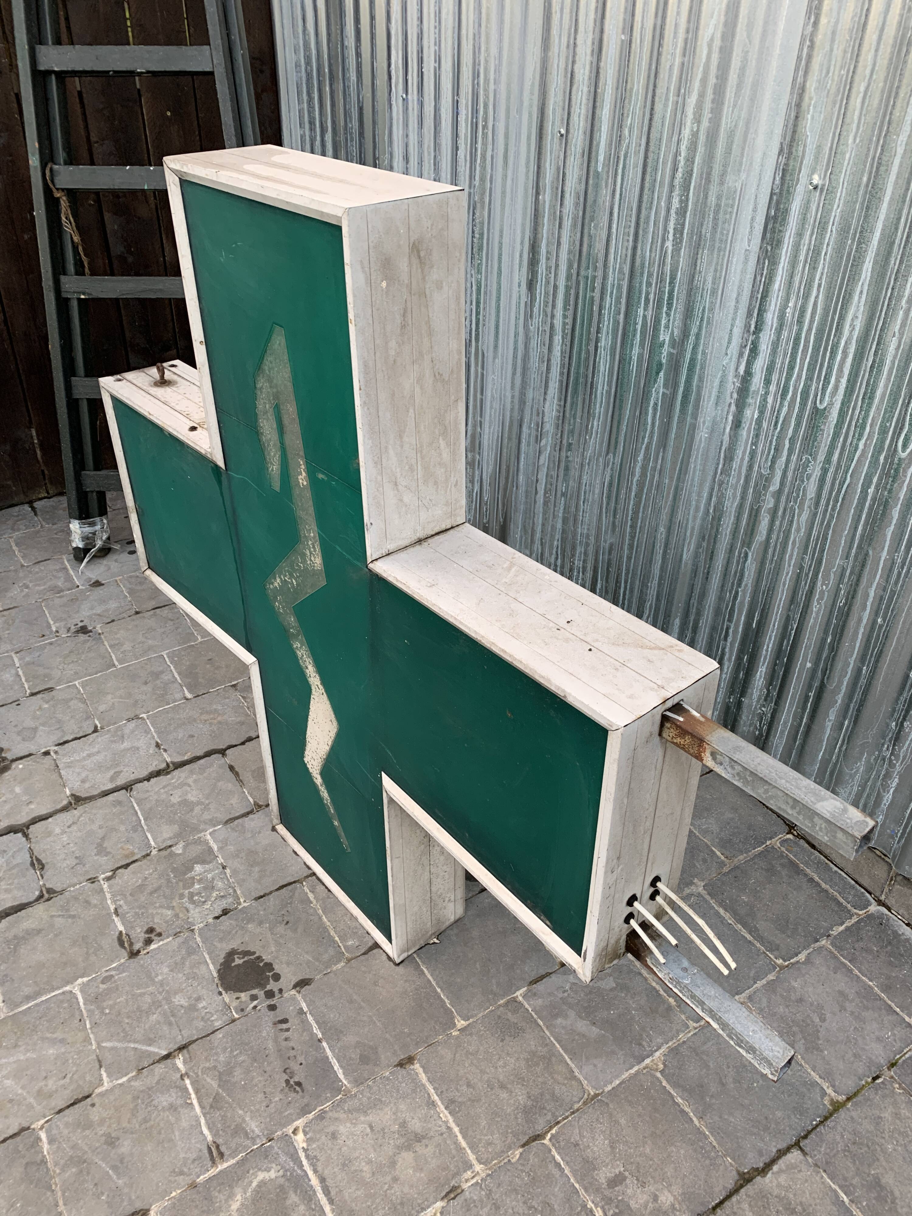 Sign PHARMACY year 70