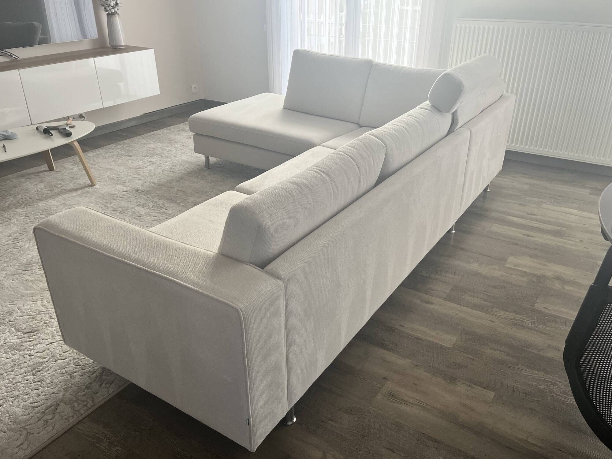 Canapé Boconcept modèle Indivi avec méridienne gauche.