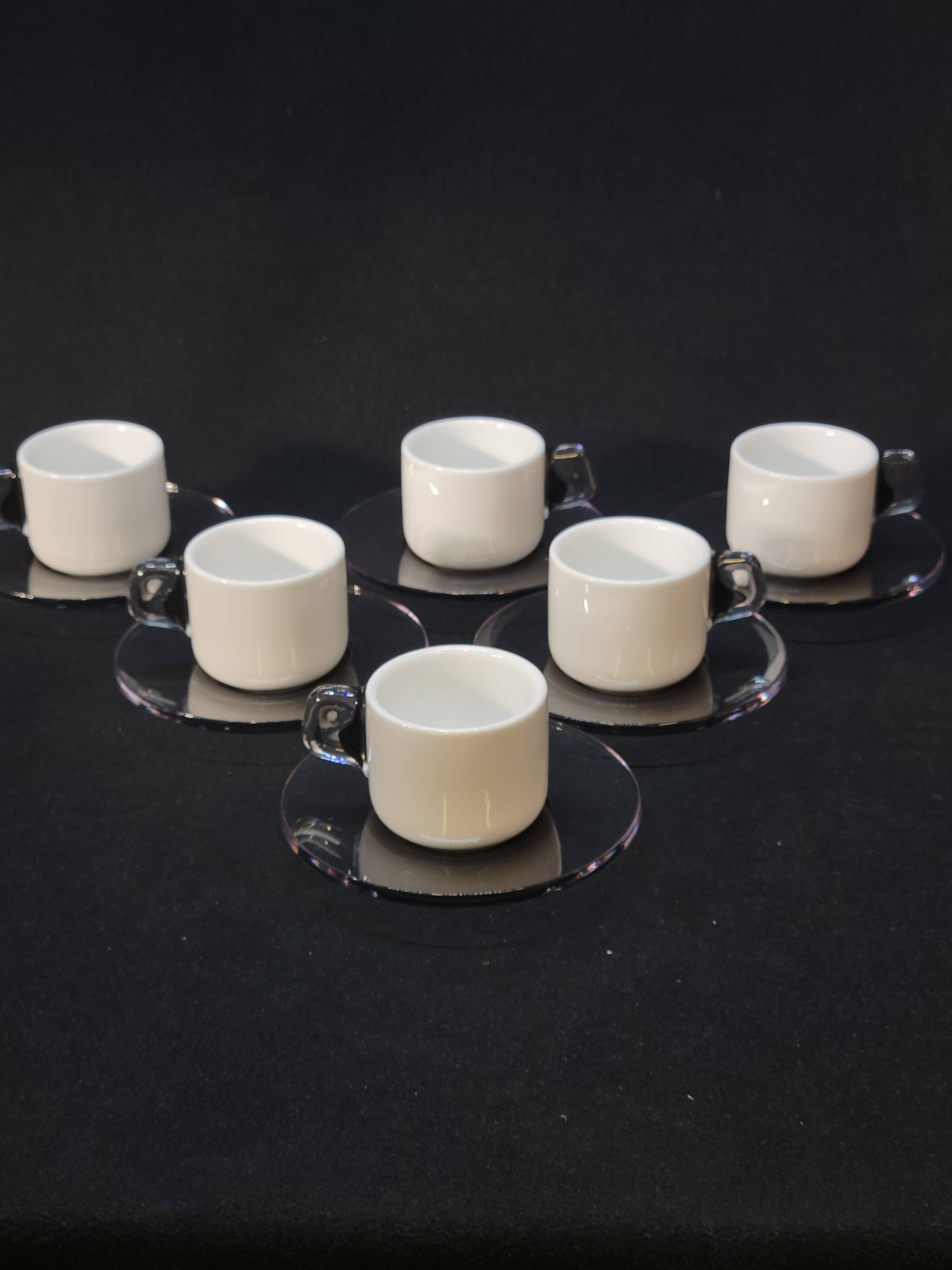 Guzzini Coffee Set 6 Porcelain Espresso Cups and 6 Plexiglas Saucers