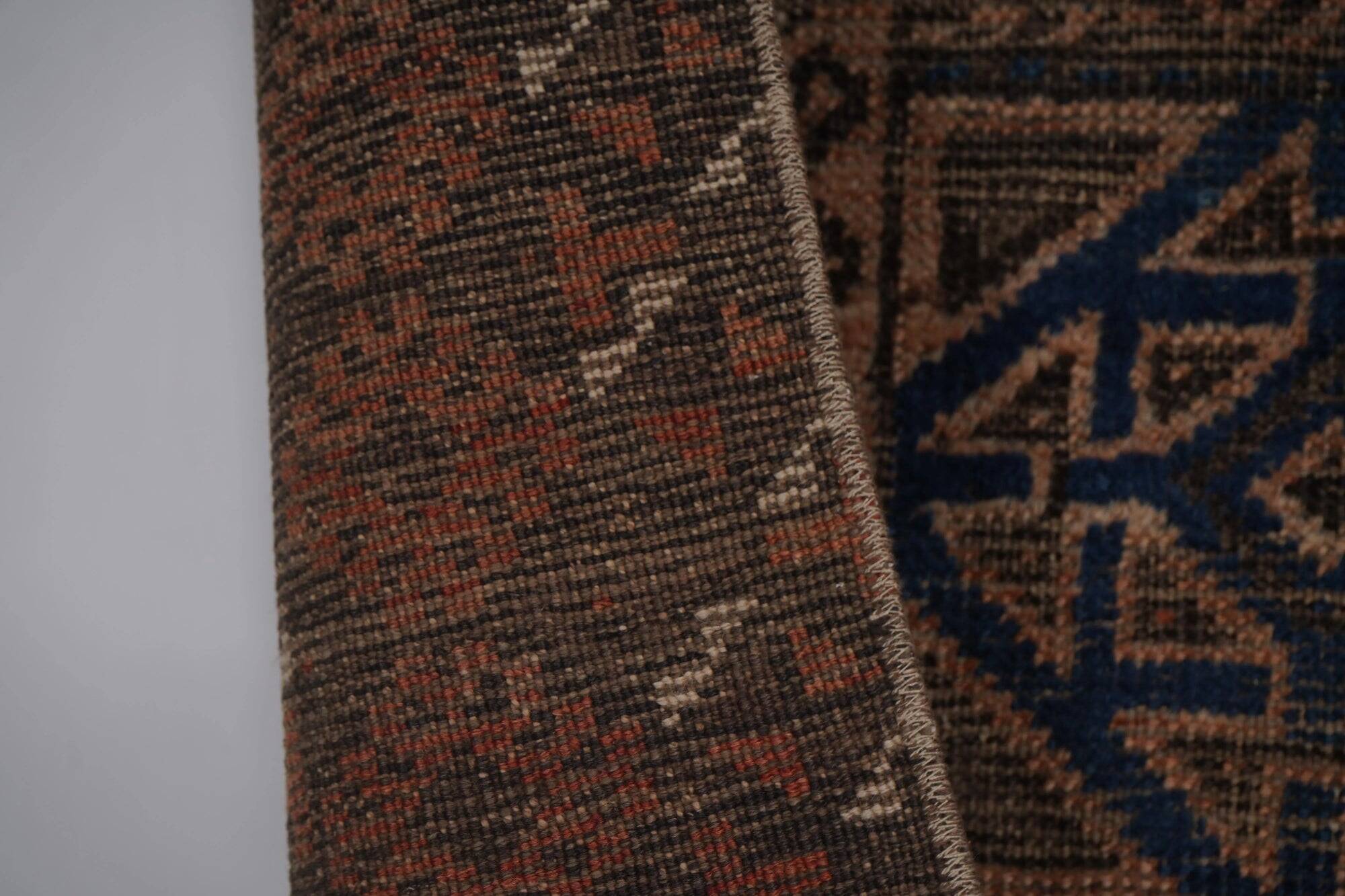 Vintage Turkish handmade rug 125x212 cm