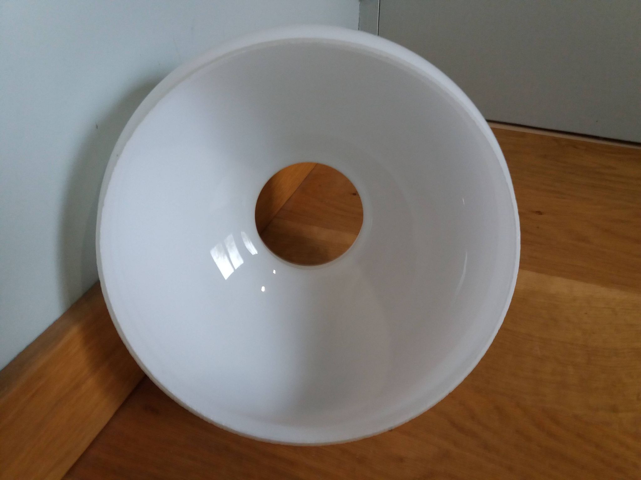 Opaline glass lampshade for suspension