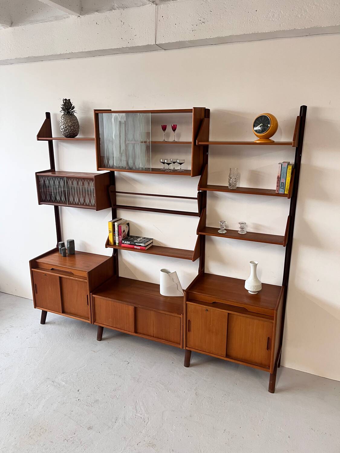 Teak Bookcase by Aandal Møbler, 1960’s Norway
