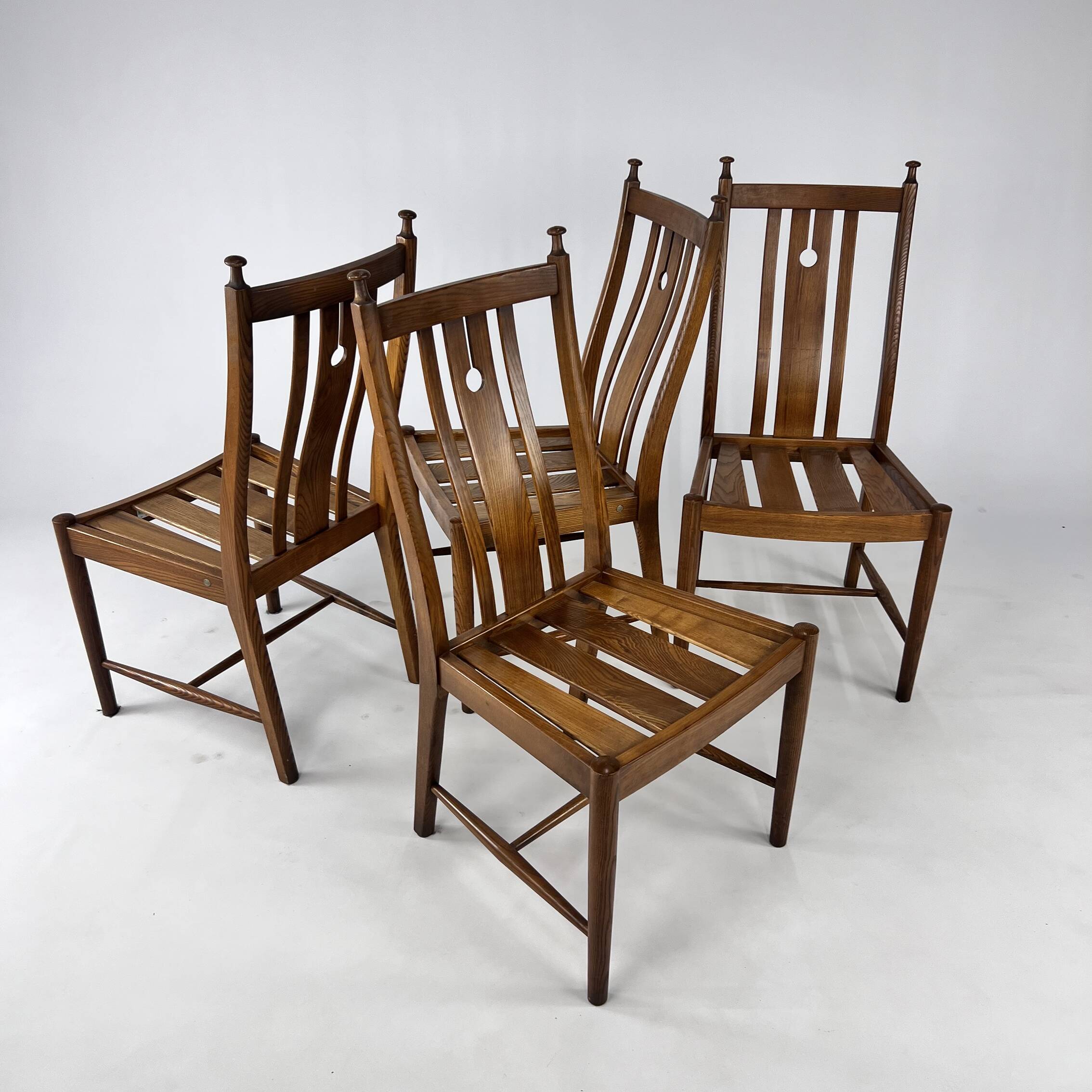 Set of 4 Oak Dining Chairs by Ercol, 1980s