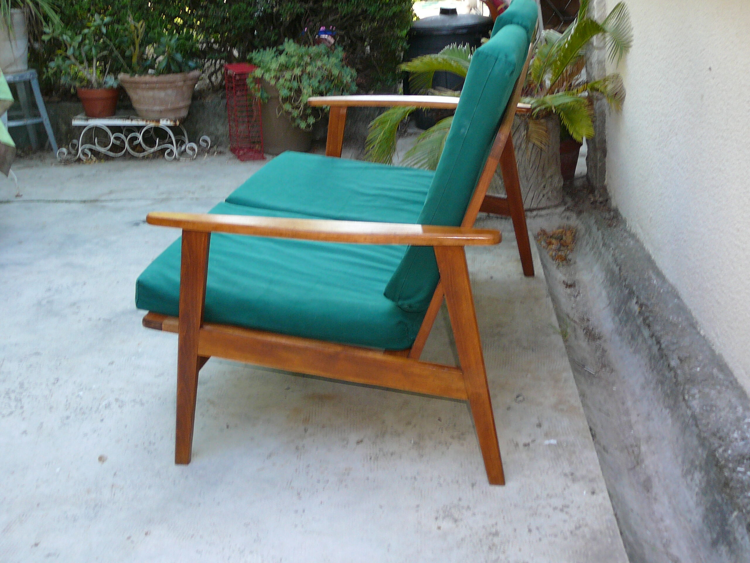 2-seater vintage Scandinavian design