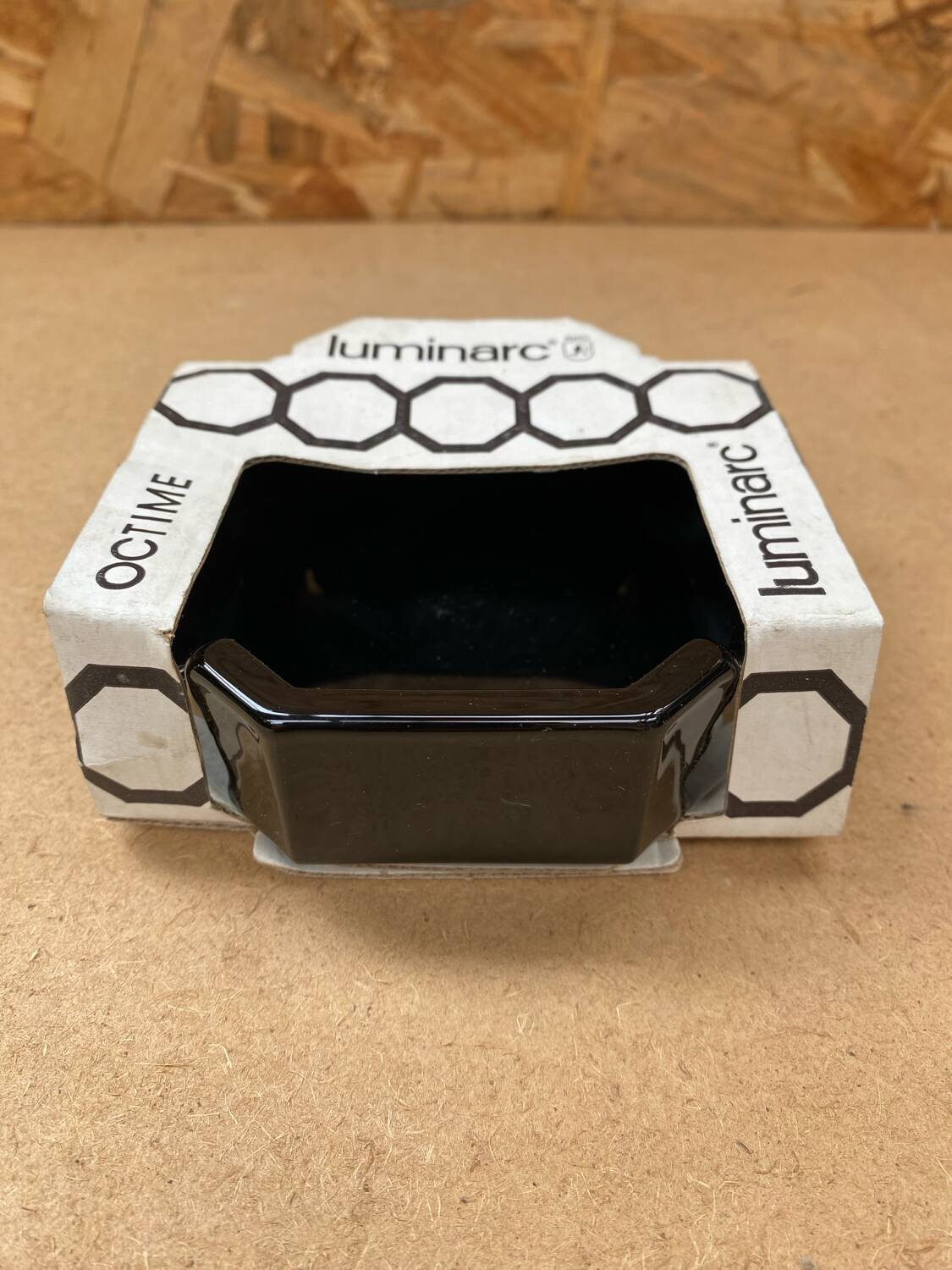 Old luminarc octime opaline noire ashtray made in france vintage