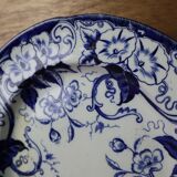 Creil & Montereau round dish 'Flora' model 31cm