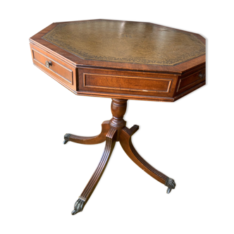 Octagonal pedestal table