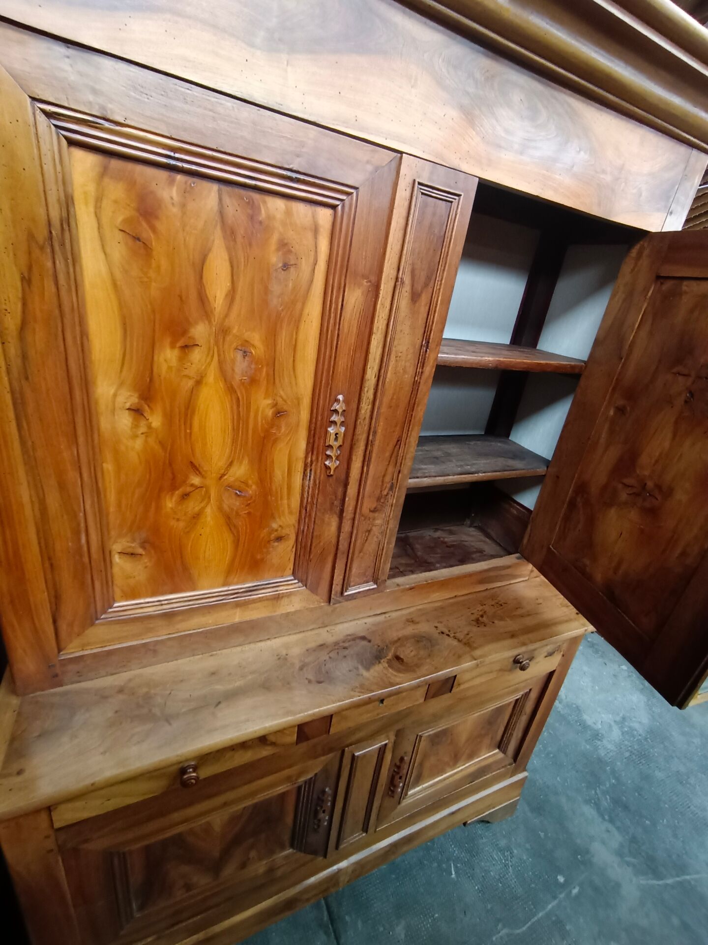 Old elm buffet