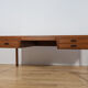 Bureau en teck du milieu du siècle par Ejner Larsen et Aksel Bender Madsen pour Willy Beck, Danemark, années 1950.