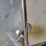 Desserte a roulettes en alu laiton et verre 1960