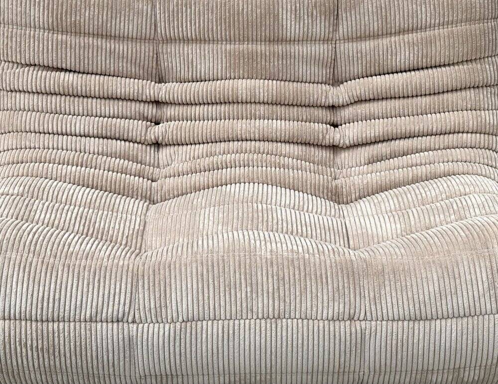 Two-seater canapé in beige corduroy attributed to Michel Ducaroy for Ligne Roset, 1970s.