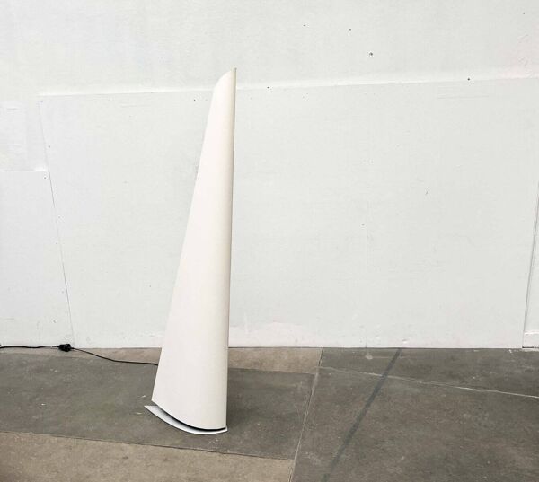Lampadaire Postmoderne Allemand Vela Sail par A. Engbert et Franz Ringelhan pour Rolf Benz, années 1990