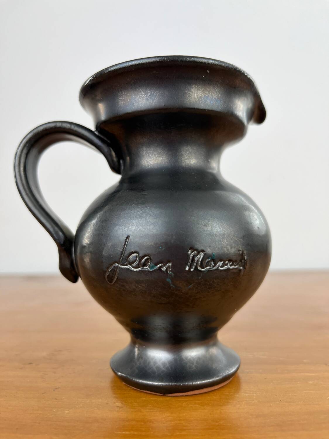 Pitcher Jean Marais black ceramic