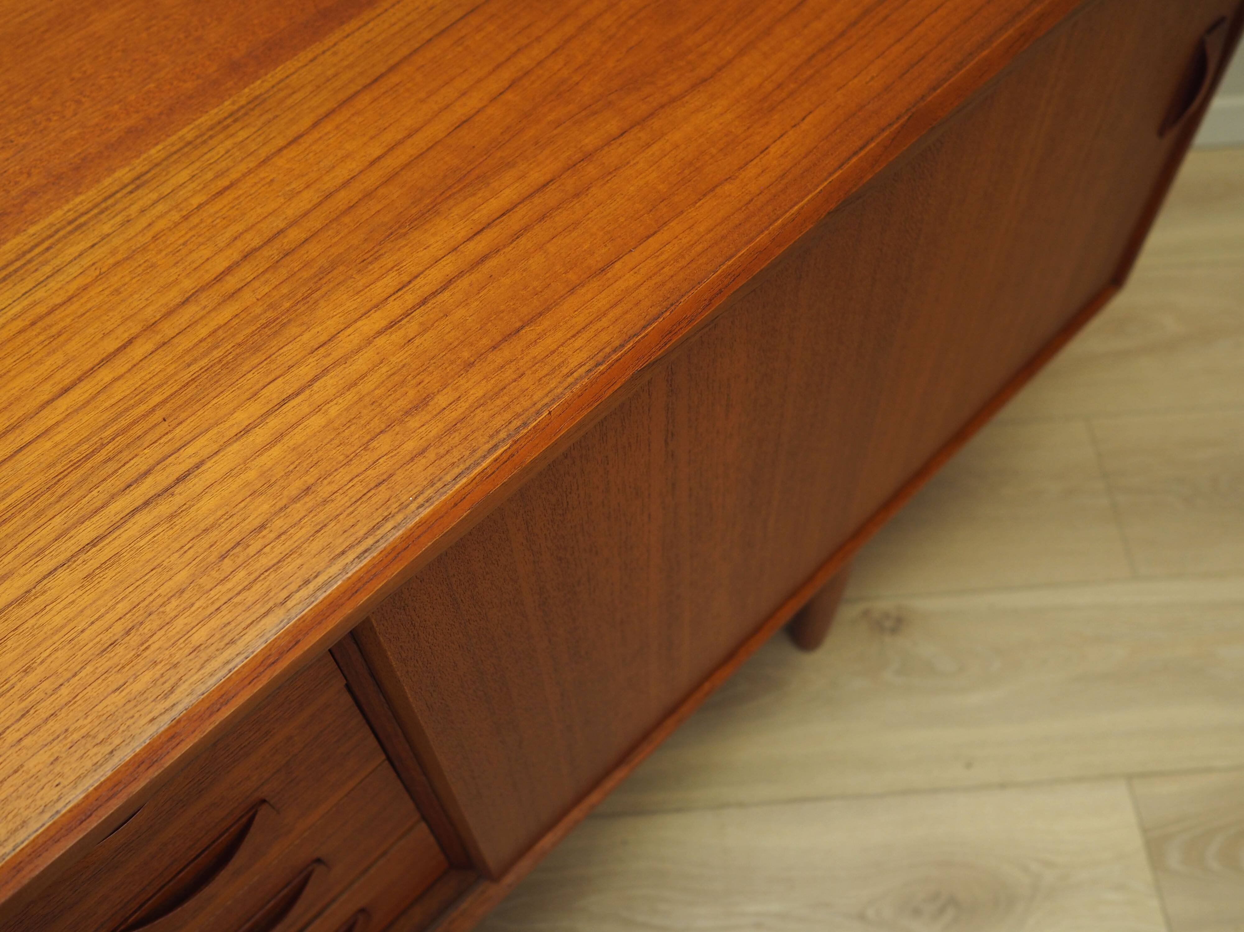 Buffet en teck, design danois, années 60, fabricant : Clausen & Son